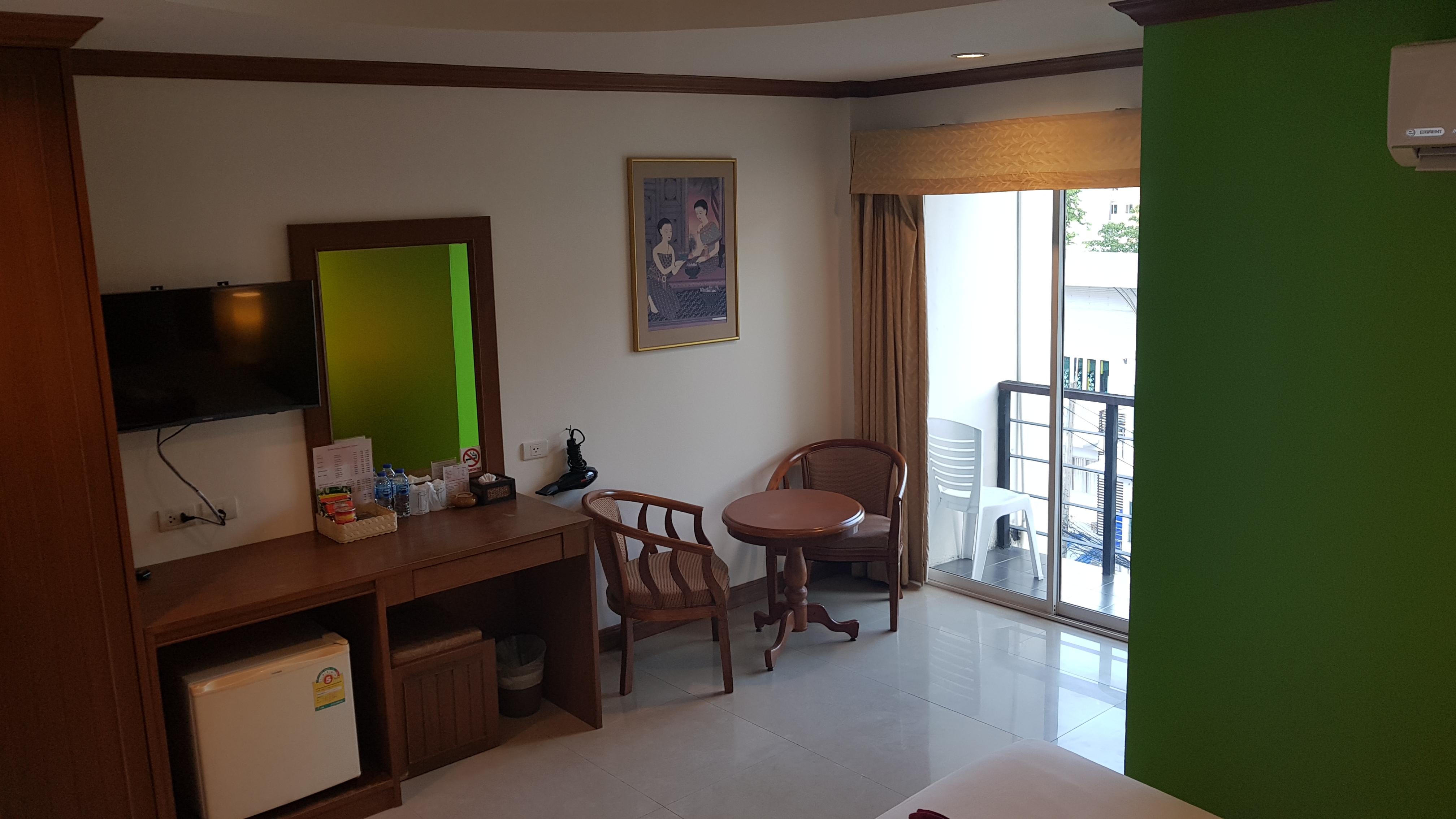 Pipikuku Hotel & Restaurant Phuket Exteriör bild